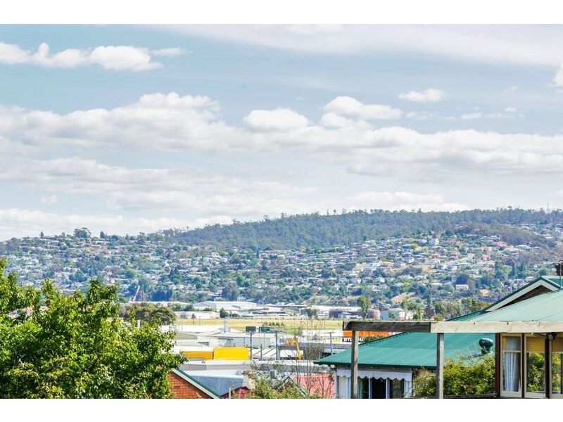 2 Sadler Street, Mowbray TAS 7248