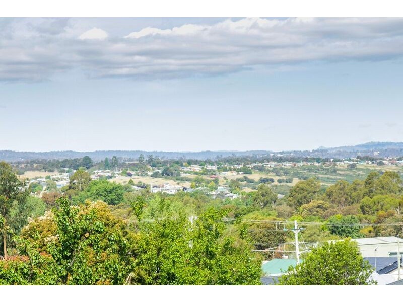 2 Sadler Street, Mowbray TAS 7248