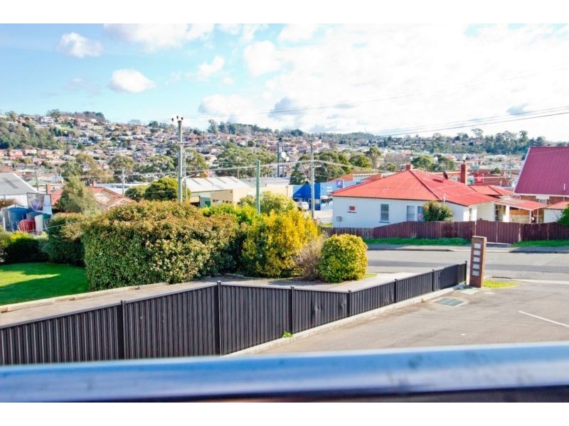 3/2A Carr Street, Kings Meadows TAS 7249