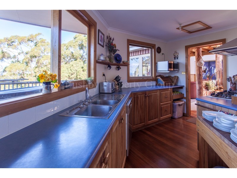 701 Binalong Bay Road, St Helens TAS 7216