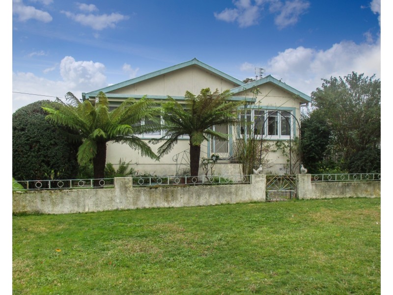 221 Gravelly Beach Road, Gravelly Beach TAS 7276