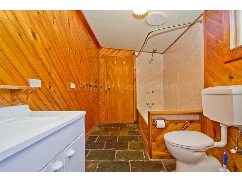13 Meredith Crescent, South Launceston TAS 7249