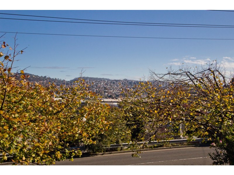 13 Meredith Crescent, South Launceston TAS 7249