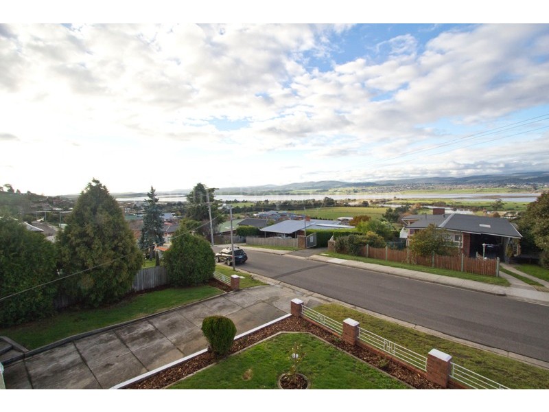 7 Andrea Place, Riverside TAS 7250