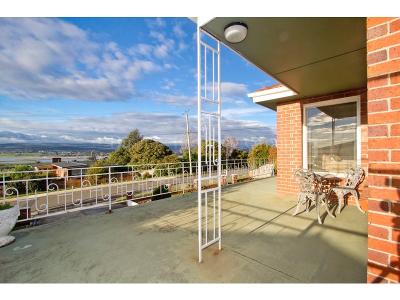 7 Andrea Place, Riverside TAS 7250
