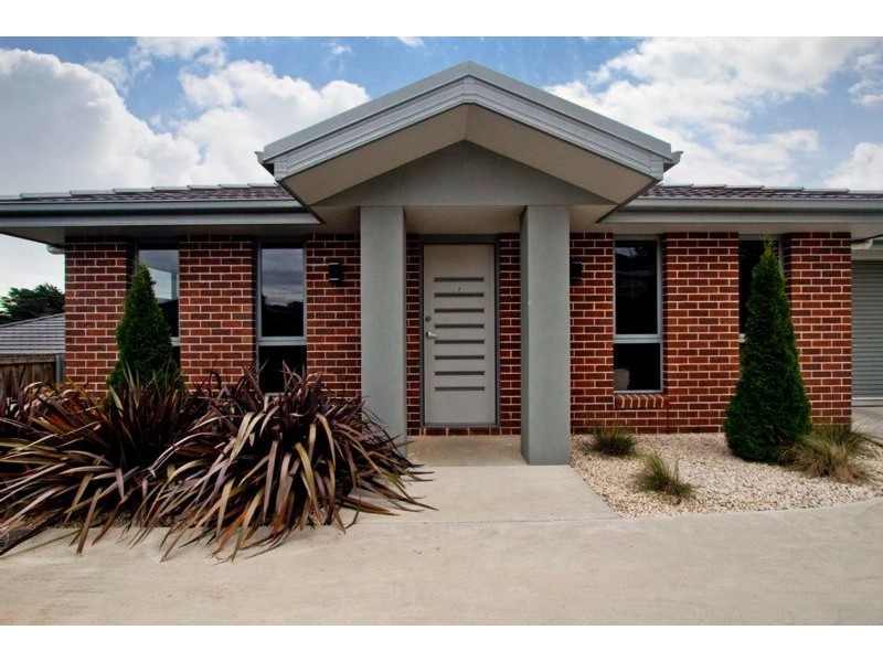 2/5 Ford Court, Newnham TAS 7248