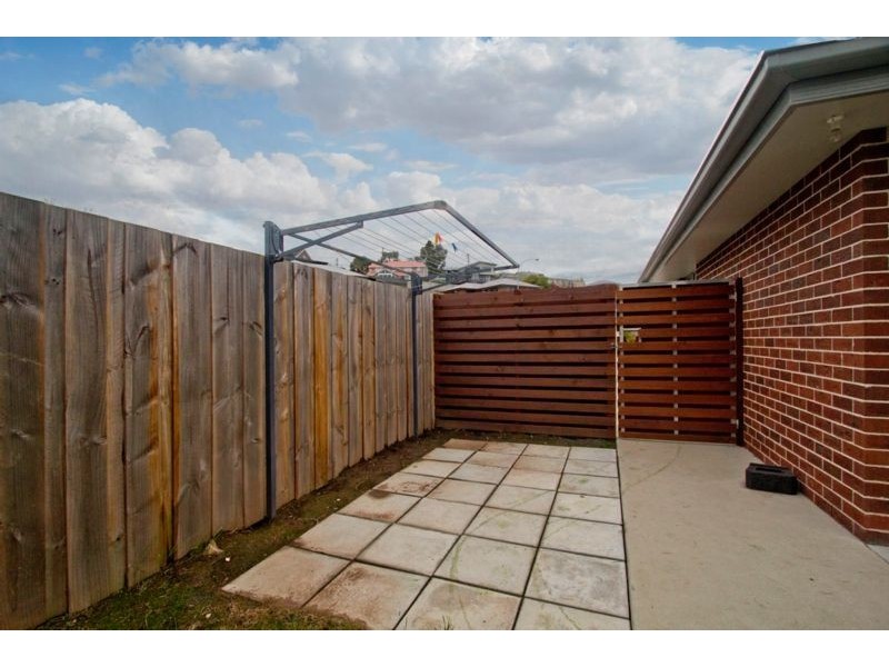2/5 Ford Court, Newnham TAS 7248