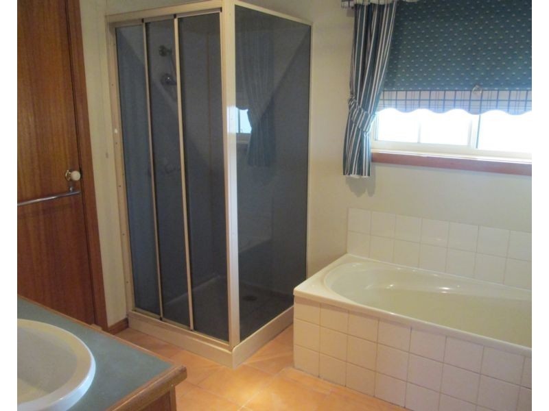 2 Cootamundra Drive, Perth TAS 7300