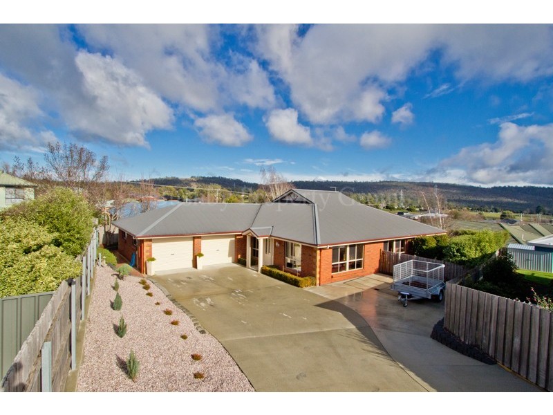 9 Bushby Close, Prospect Vale TAS 7250