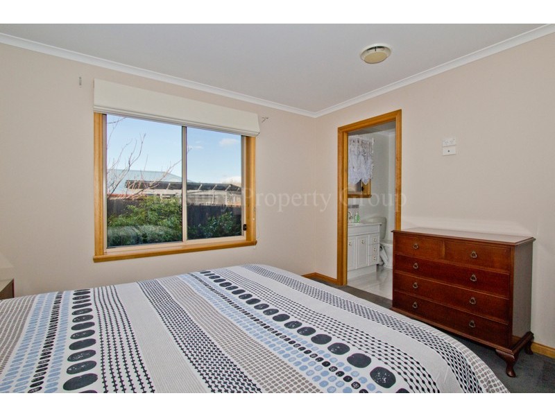 9 Bushby Close, Prospect Vale TAS 7250