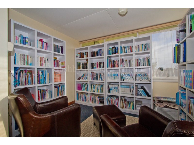 25 Arnold Street, Newnham TAS 7248