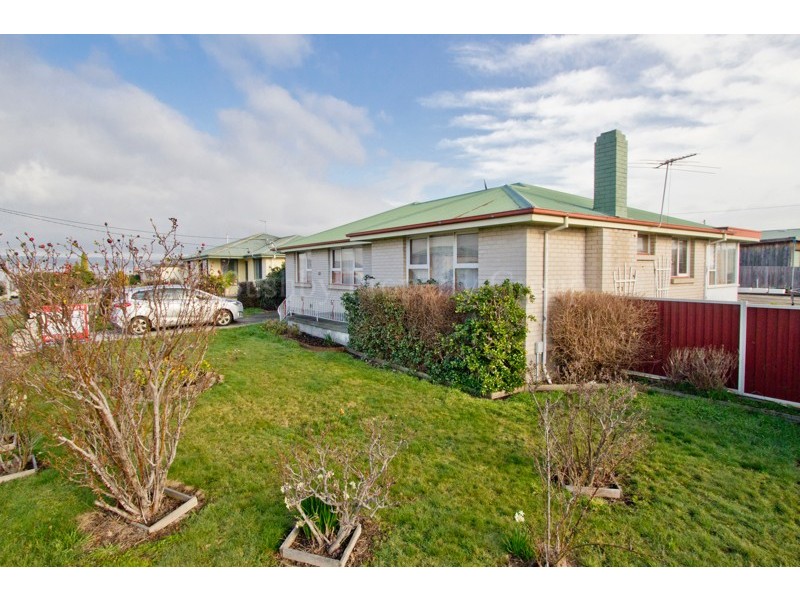 25 Arnold Street, Newnham TAS 7248