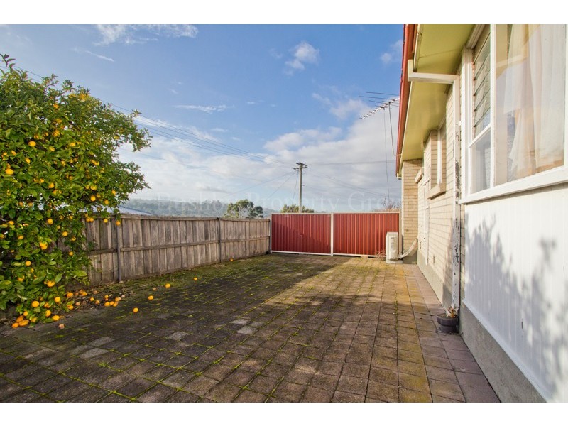 25 Arnold Street, Newnham TAS 7248