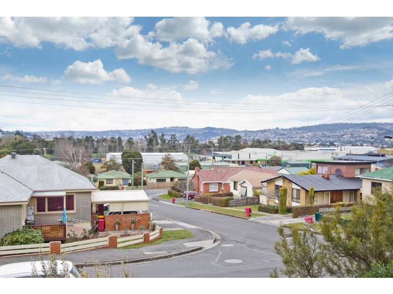 1 Crawford Street, Mowbray TAS 7248
