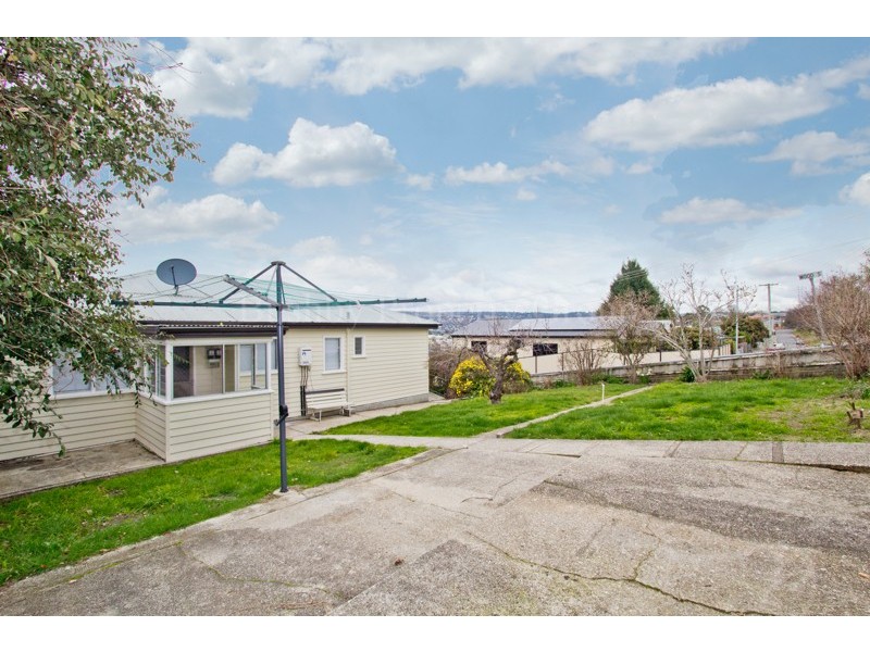 1 Crawford Street, Mowbray TAS 7248