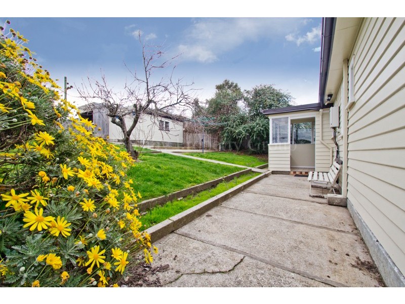 1 Crawford Street, Mowbray TAS 7248