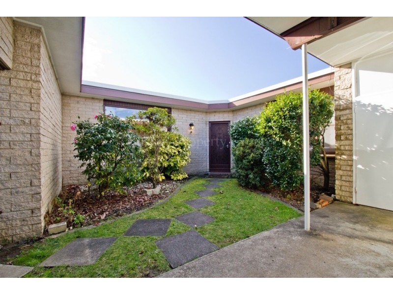 17 Warragul Street, Norwood TAS 7250