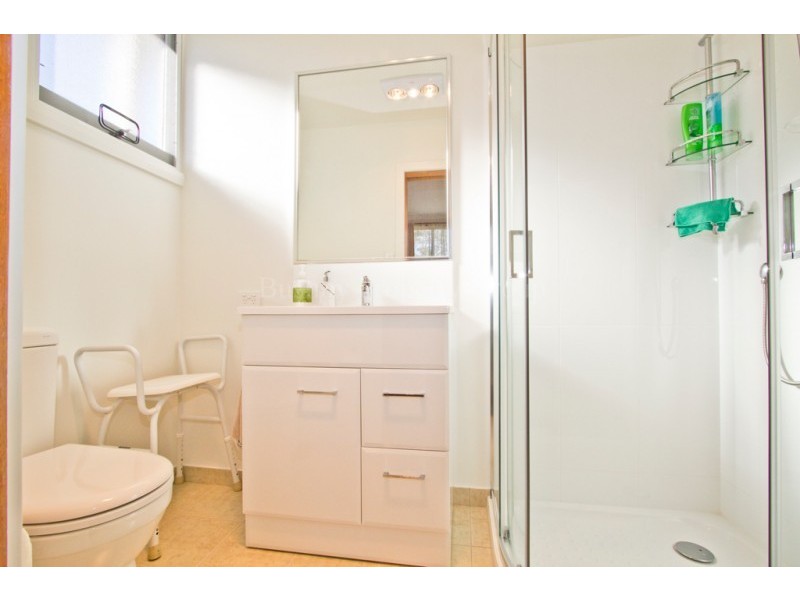 17 Warragul Street, Norwood TAS 7250