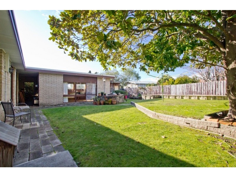 17 Warragul Street, Norwood TAS 7250