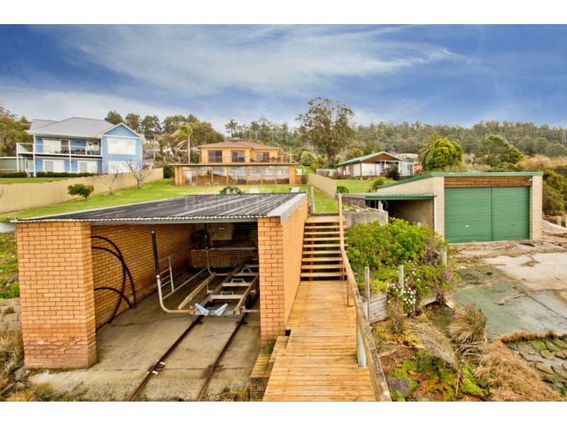 32 Rosevears Drive, Lanena TAS 7275