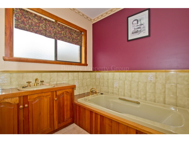 32 Rosevears Drive, Lanena TAS 7275