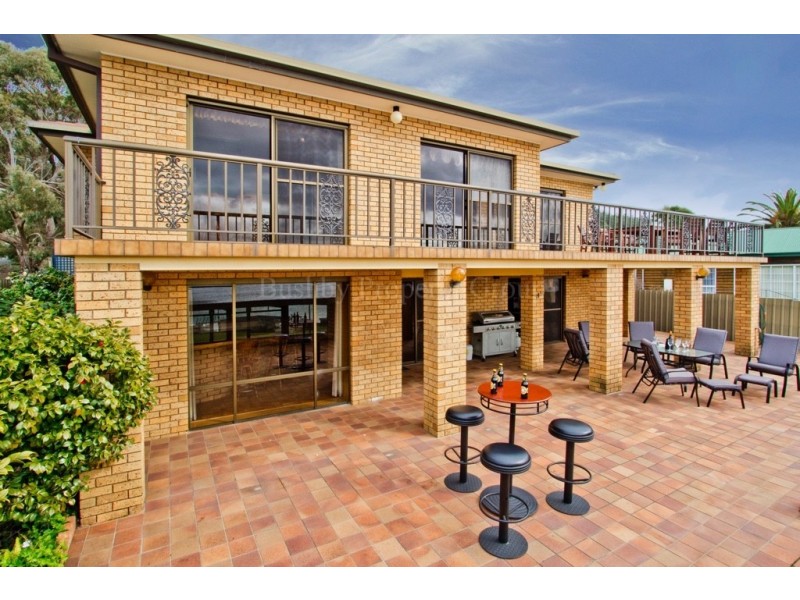 32 Rosevears Drive, Lanena TAS 7275