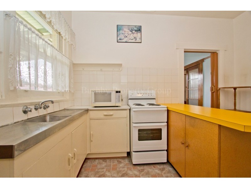 68 Hobart Road, Kings Meadows TAS 7249