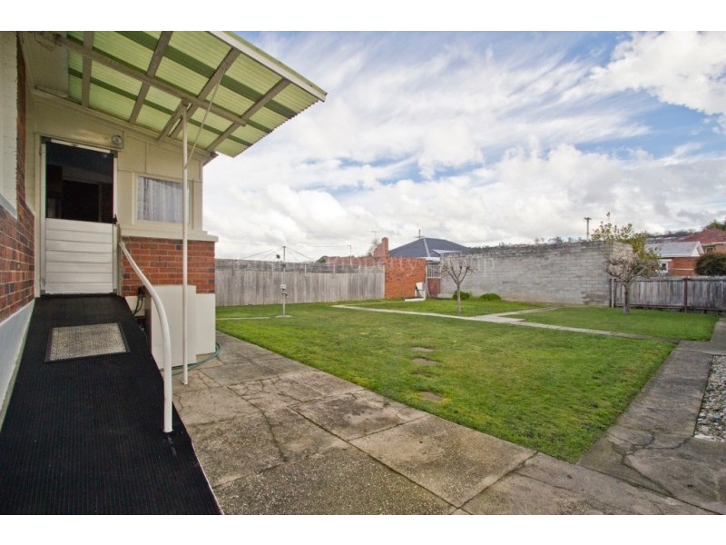 68 Hobart Road, Kings Meadows TAS 7249