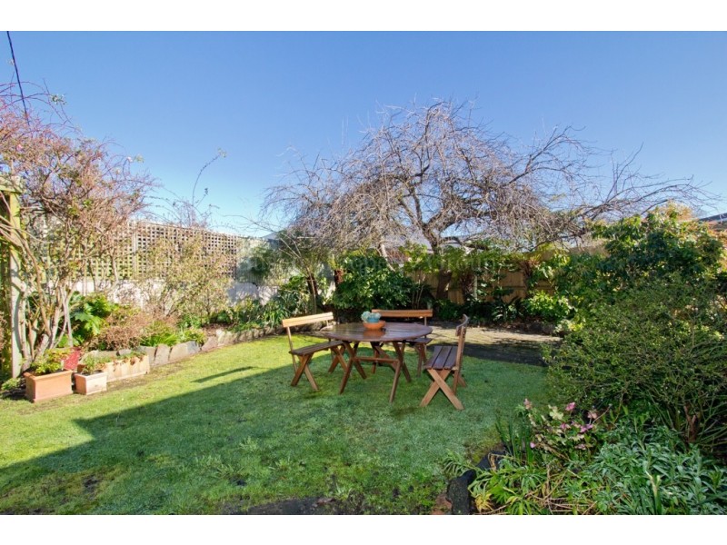 9 Albion Street, Invermay TAS 7248