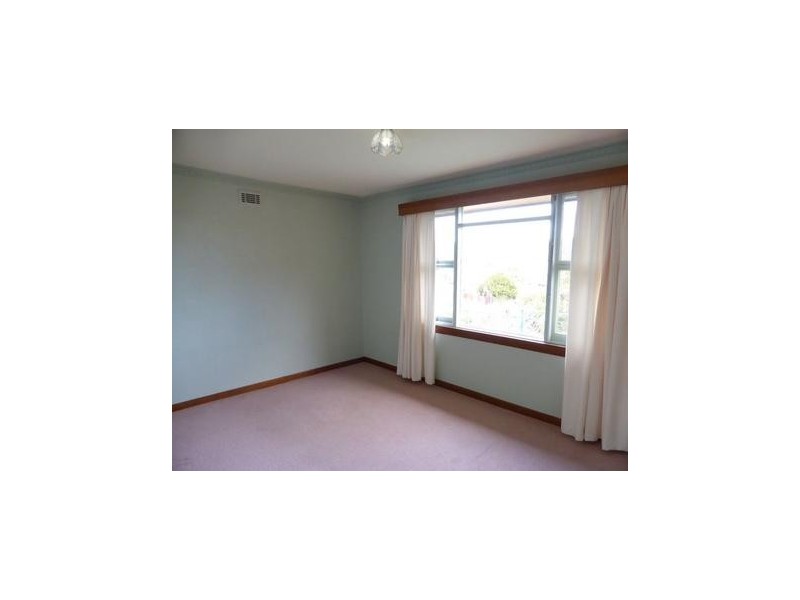 26 Chungon Crescent, South Launceston TAS 7249