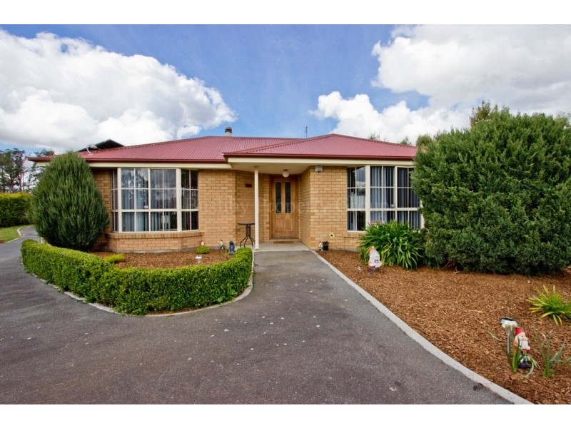 77 Loop Road, Glengarry TAS 7275