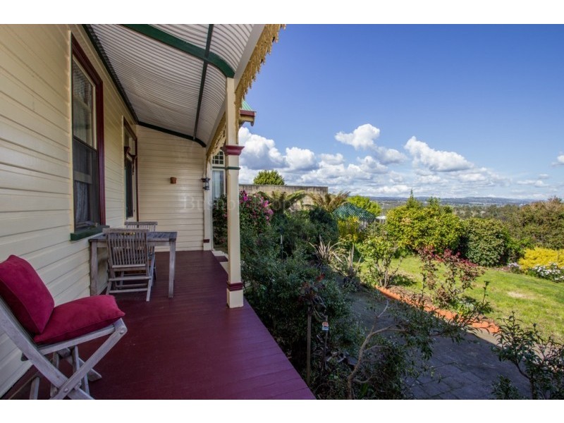 33 Button Street, Mowbray TAS 7248