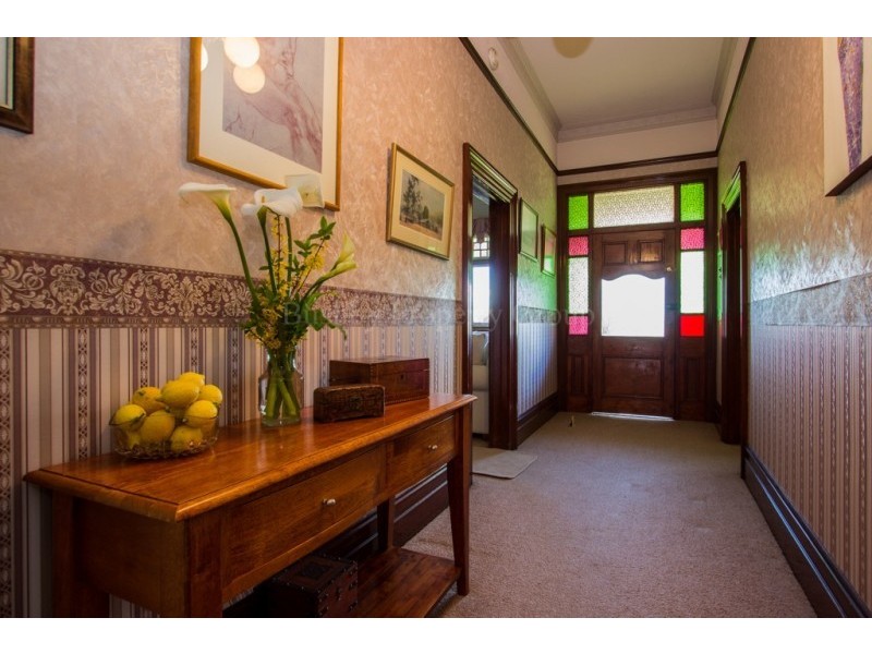 33 Button Street, Mowbray TAS 7248