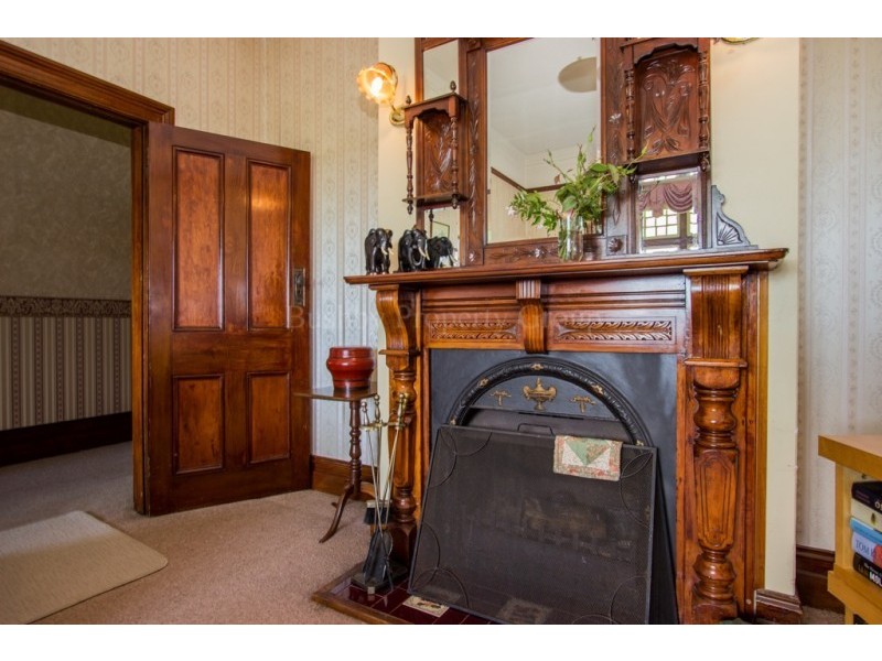 33 Button Street, Mowbray TAS 7248