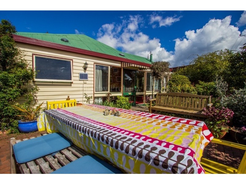 33 Button Street, Mowbray TAS 7248