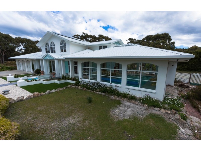 24251 Tasman Highway, St Helens TAS 7216