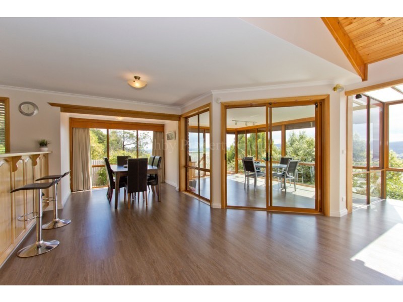 1/11 Lachlan Parade, Trevallyn TAS 7250