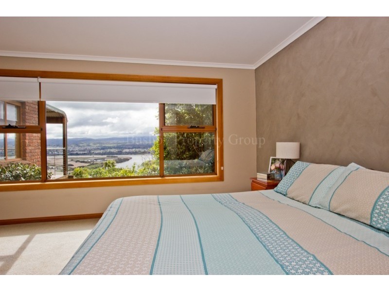 1/11 Lachlan Parade, Trevallyn TAS 7250