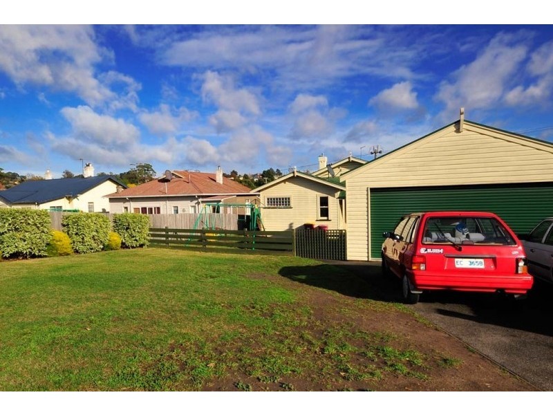 35 Hobart Road, Kings Meadows TAS 7249