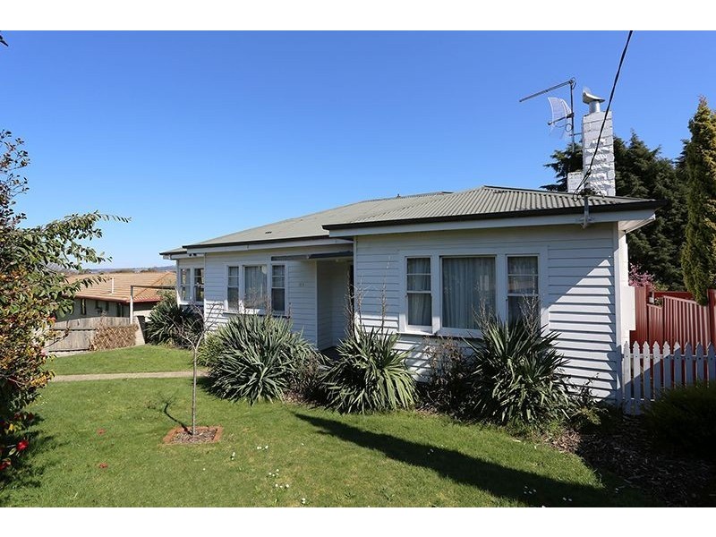 21 George Town Road, Newnham TAS 7248