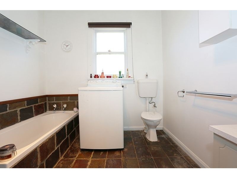 21 George Town Road, Newnham TAS 7248