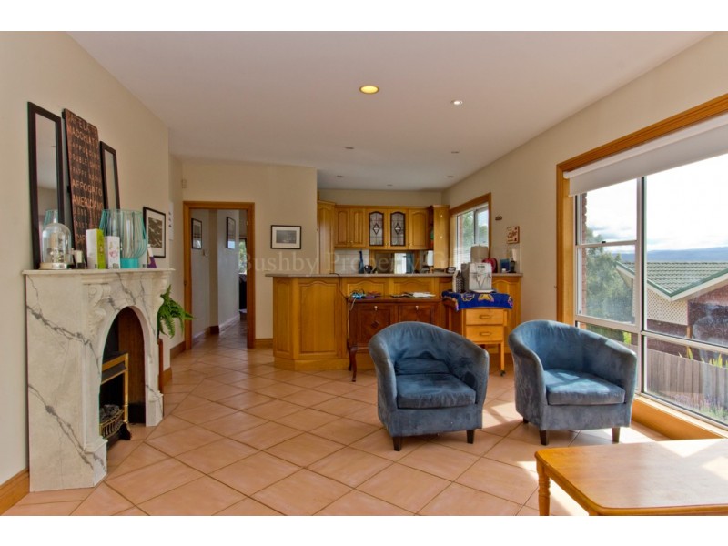 7 Sunnyside Crescent, Trevallyn TAS 7250