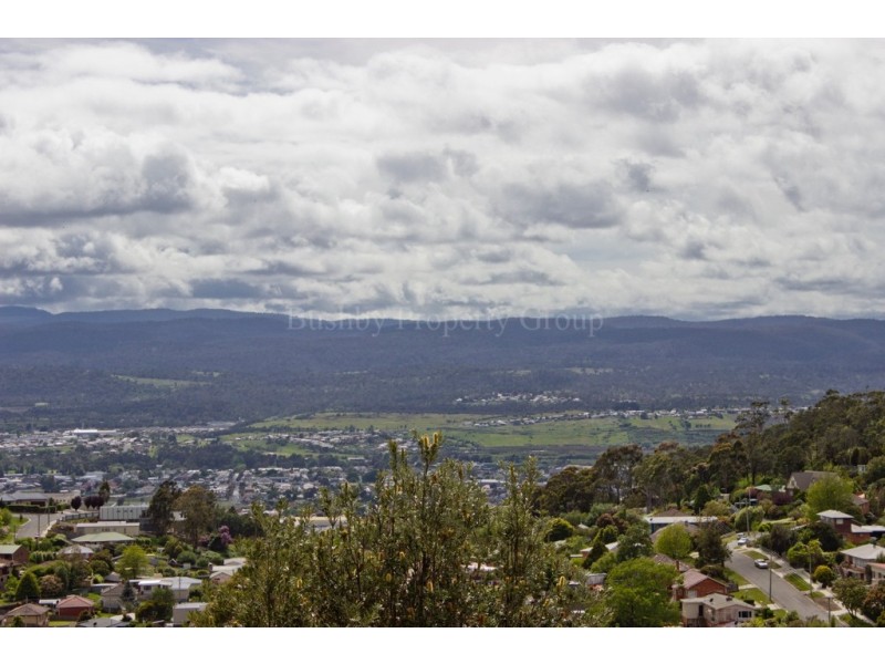 7 Sunnyside Crescent, Trevallyn TAS 7250