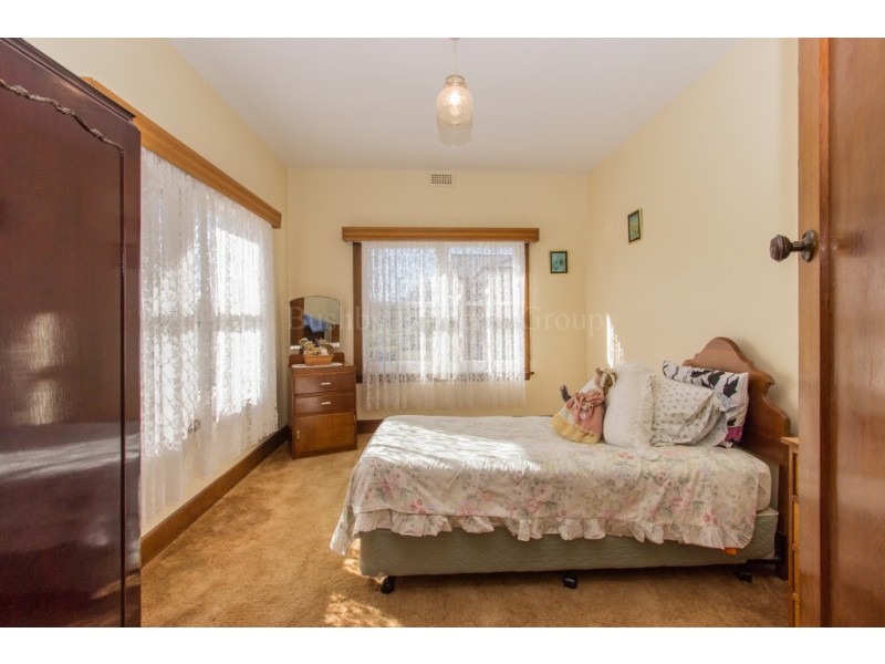 70 Guy Street, Kings Meadows TAS 7249