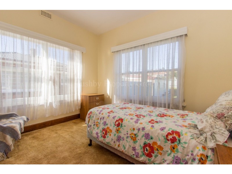 70 Guy Street, Kings Meadows TAS 7249