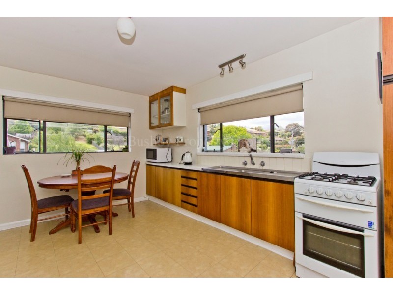 75 Cherry Road, Trevallyn TAS 7250