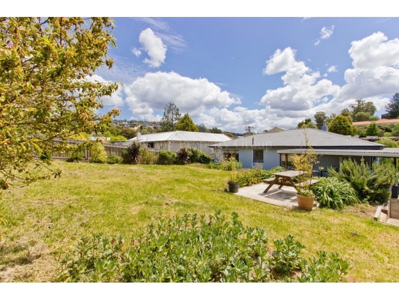 75 Cherry Road, Trevallyn TAS 7250