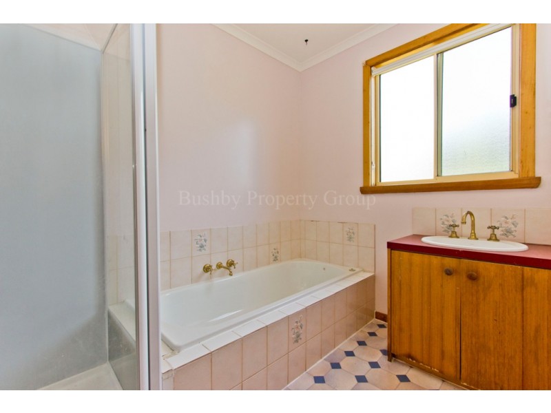 165 Gravelly Beach Road, Blackwall TAS 7275