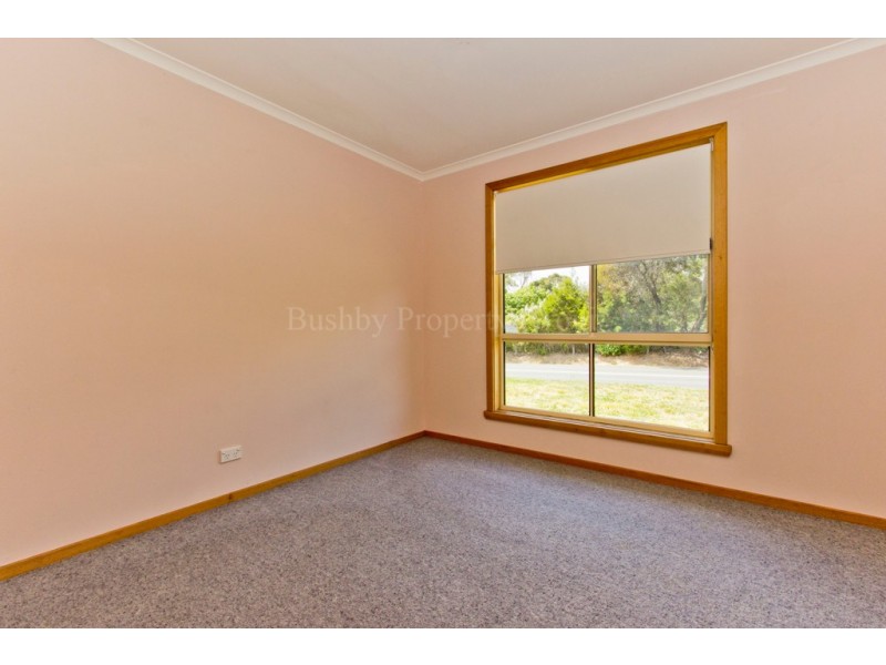 165 Gravelly Beach Road, Blackwall TAS 7275