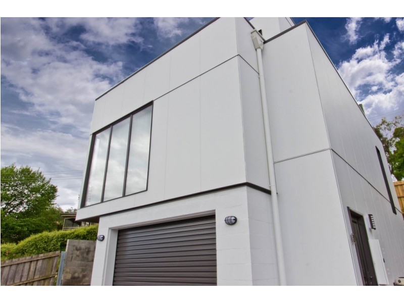 2/3 Powena Street, South Launceston TAS 7249